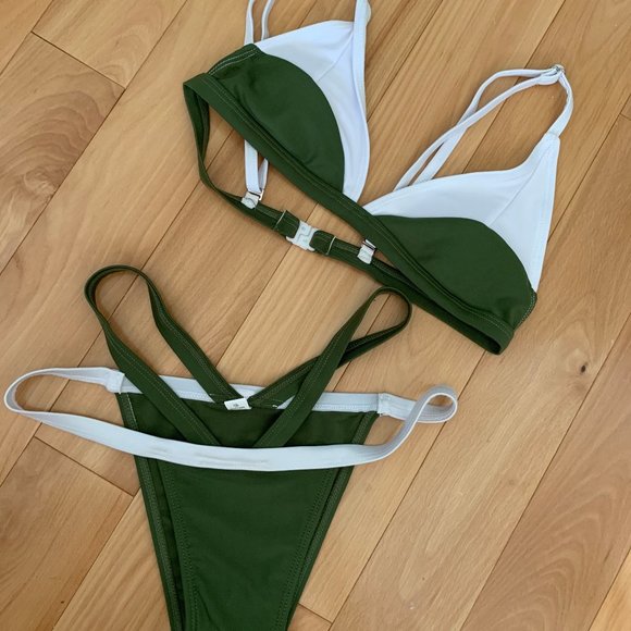 2-piece bikini - Picture 1 of 4